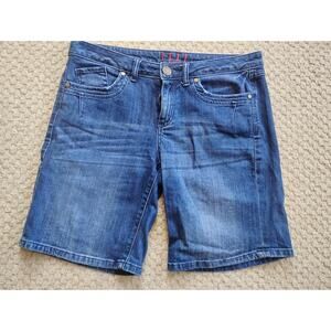 Elle Paris Women's Mid Length Jean Denim Shorts Size 8 Bermuda